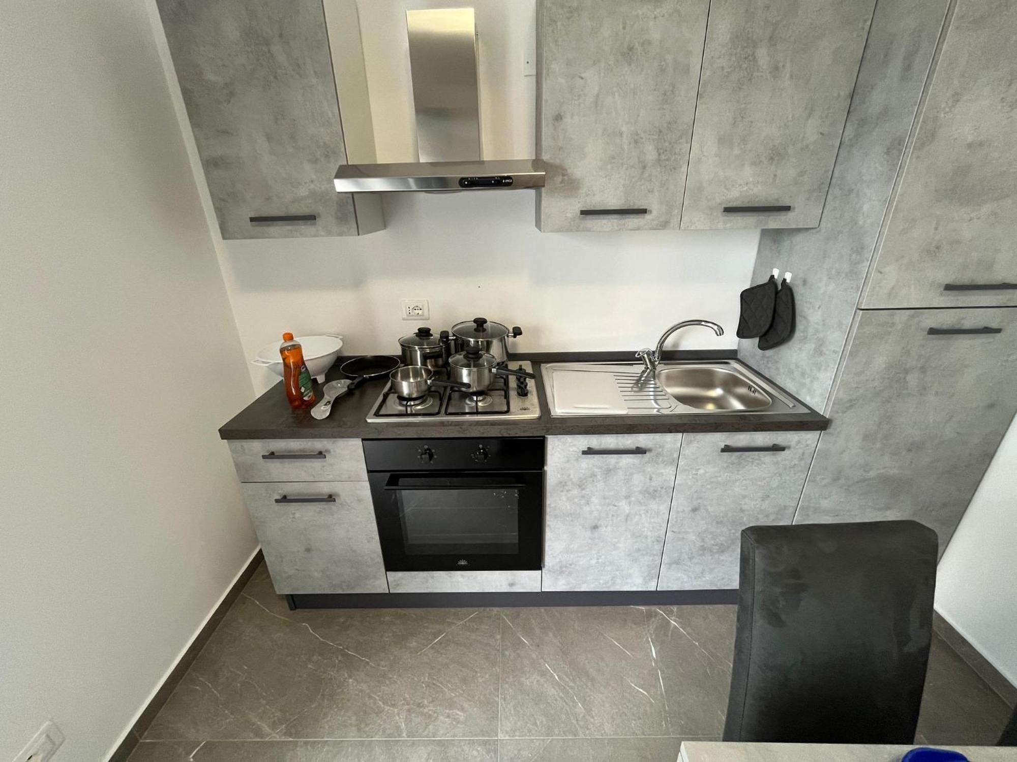 Villa Borghesi Suites Fronte Mare Римини Екстериор снимка